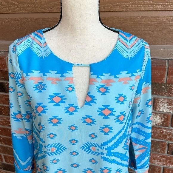 Everly Blue Pink Spring Tribal Aztec Shift Sheath Mini Dress Size S - Picture 2 of 8
